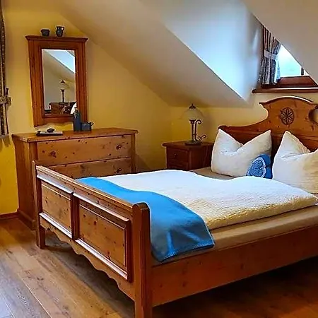 فندق Weingut Magdalenenhof 3*