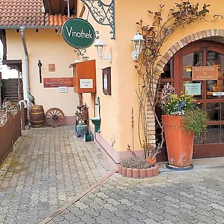 فندق Weingut Magdalenenhof روديسهايم ام رين